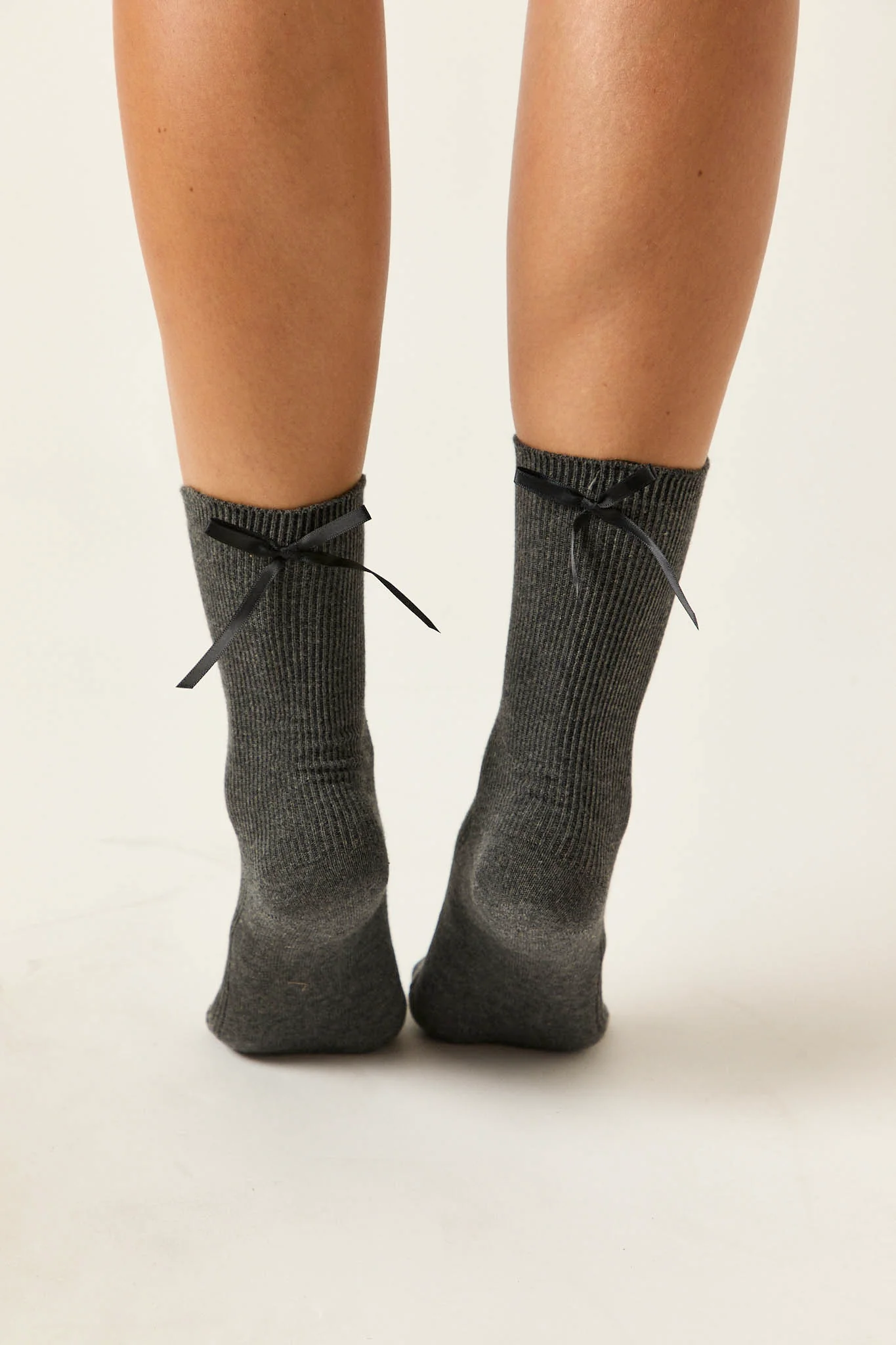 Calcetines lazos gris antracita