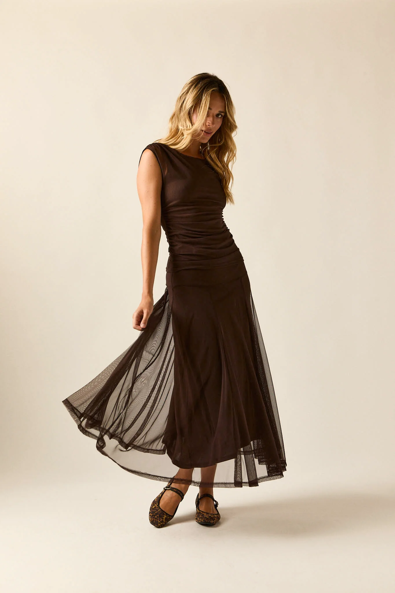 Falda midi tul marrón - Imagen 5