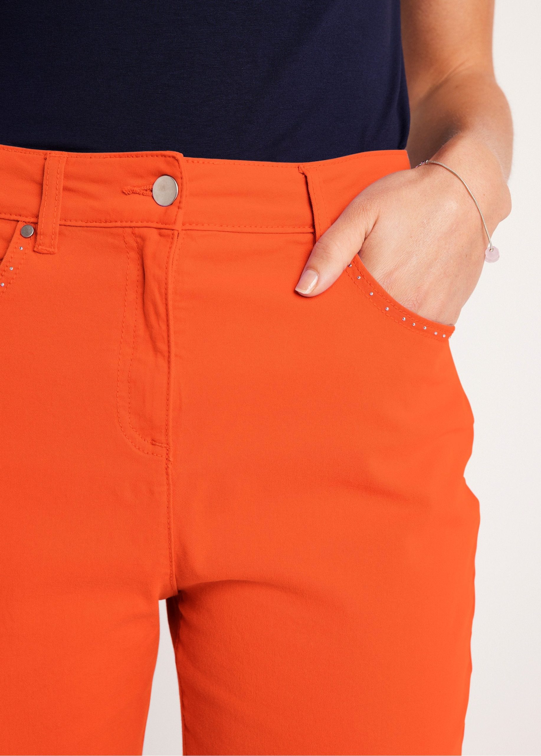 Pantalón recto de algodón elástico de 5 bolsillos - Imagen 4