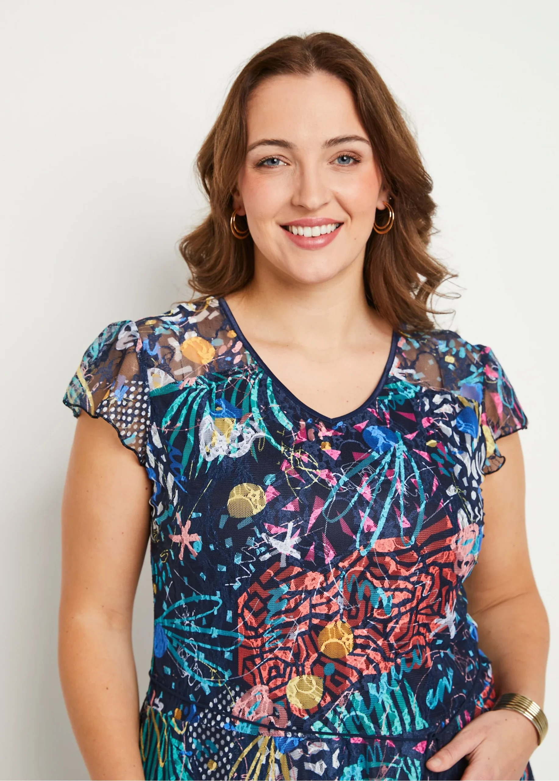 Vestido corto de encaje estampado - Imagen 7