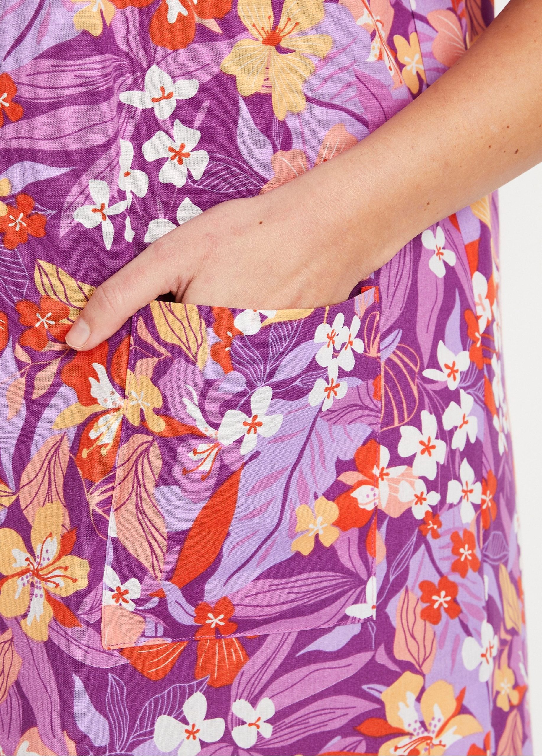 Vestido corto delantal con manga corta. - Imagen 7
