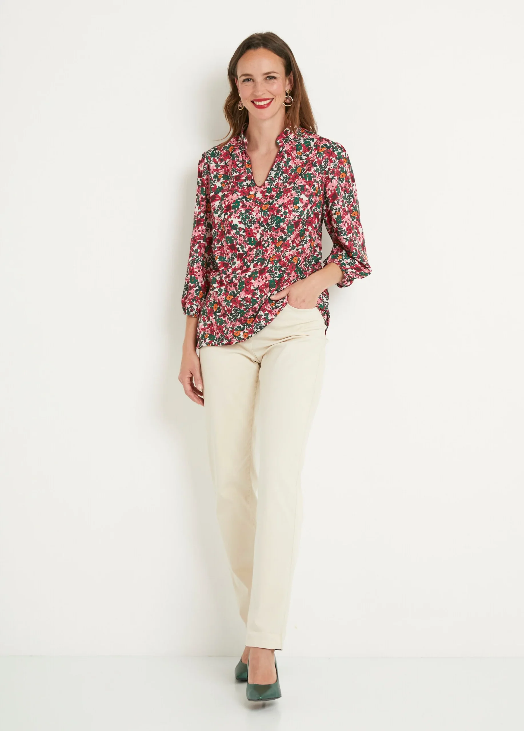 Túnica larga recta floral con cuello en V - Imagen 6